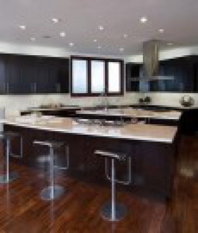 elegant-kitchen-rihanna-residence-luxury-and-natural-home-design-in-beverly-hills-california